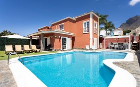 Villa Chloe Costa Adeje Tenerifesummervillas Giant Private Pool 11 Meters Long